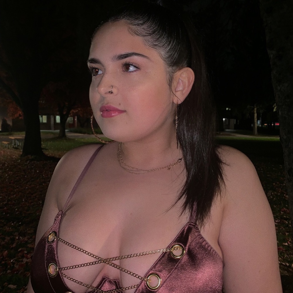 Meet your Posher, Emma